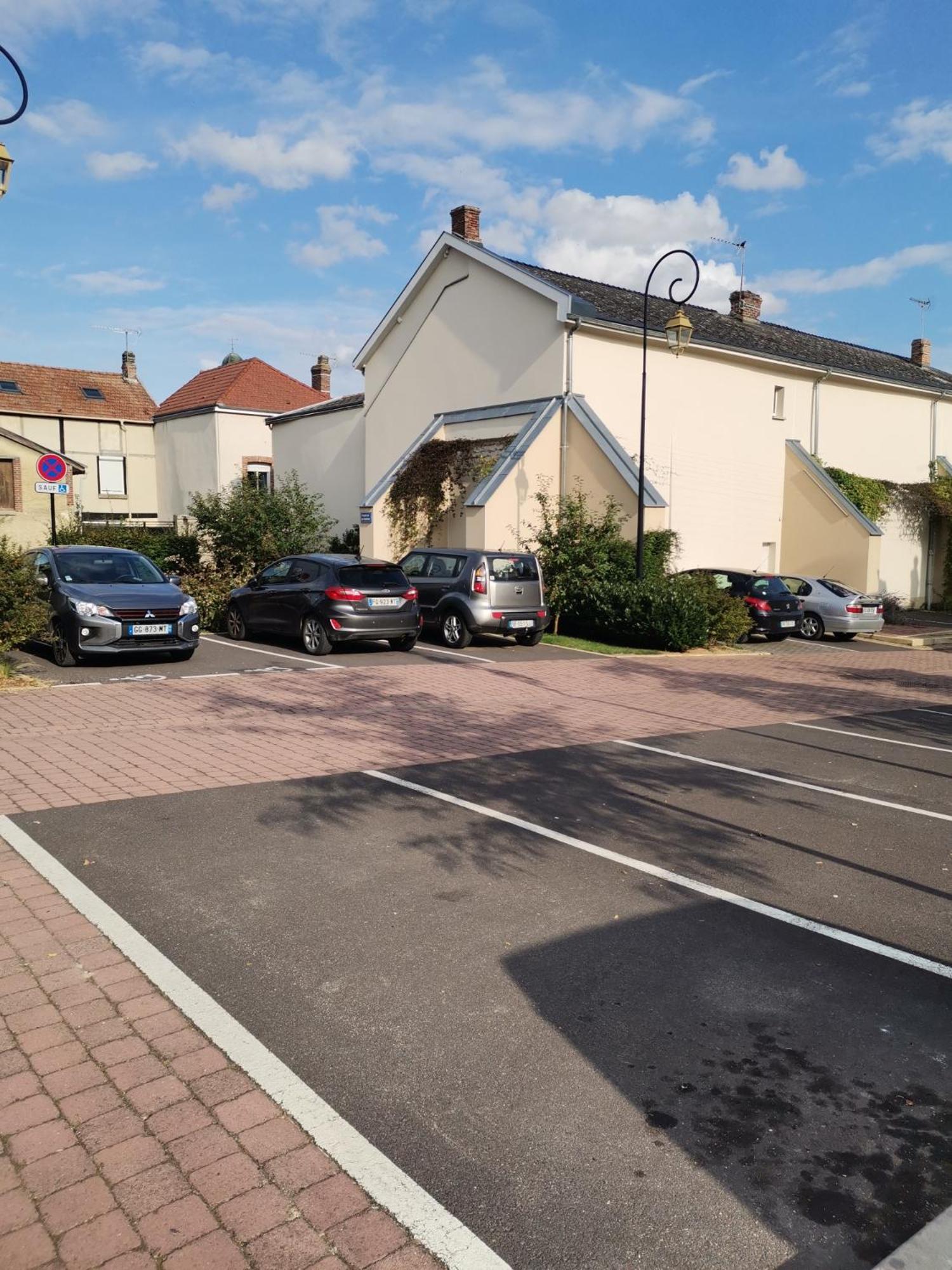 Les Bras De Morphee Apartment Avize Bagian luar foto